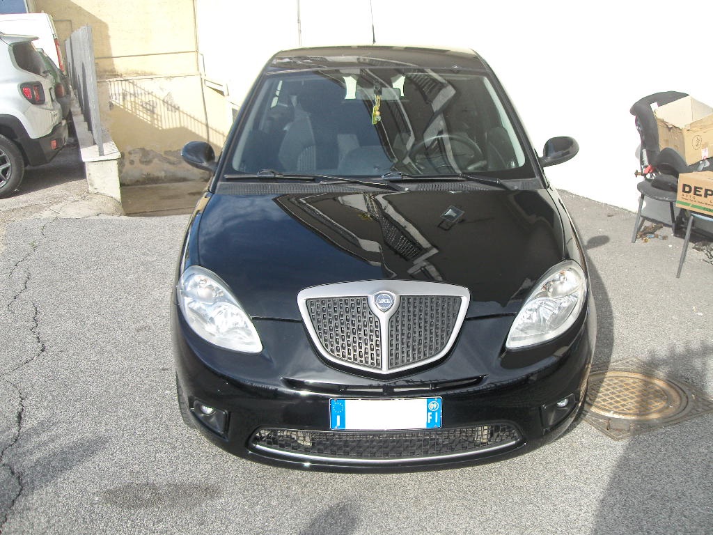 LANCIA Y 1.4 GPL di serie GOLD LANCIA Y 1.4 GPL di serie GOLD